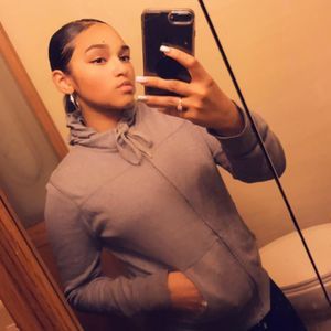 Meet your Posher, Imani